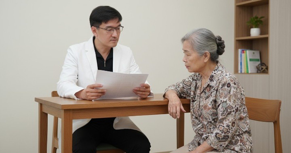 吳紹琥醫師分享正確的卸妝方法，保持肌膚健康。